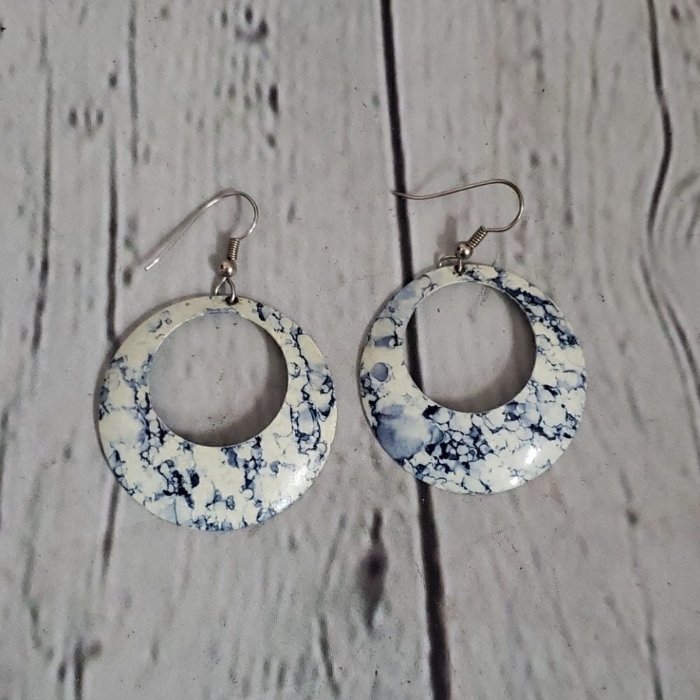Vintage Marbled Blue Cream Circle Drop Earrings